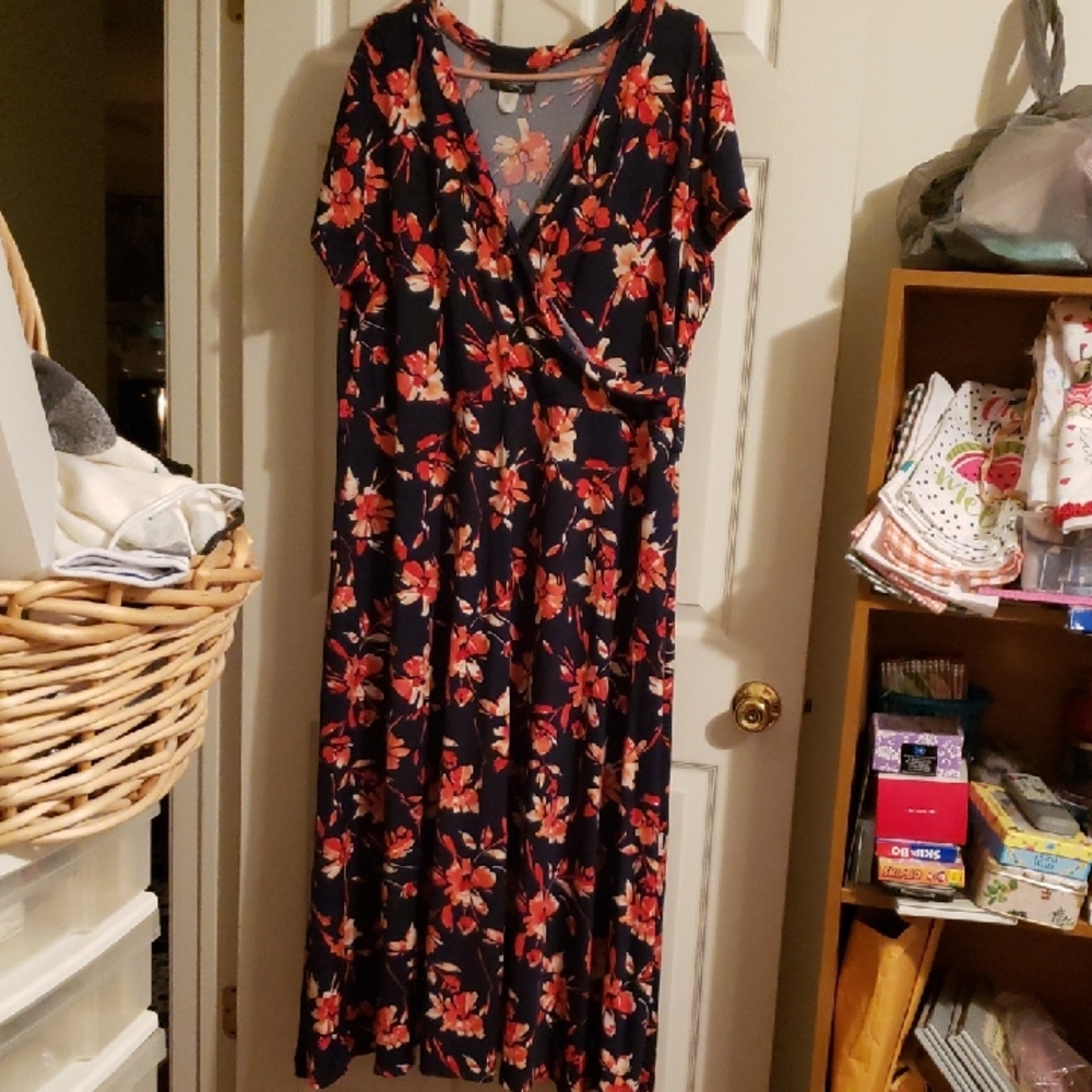 Floral V-Neck Wrap Dress